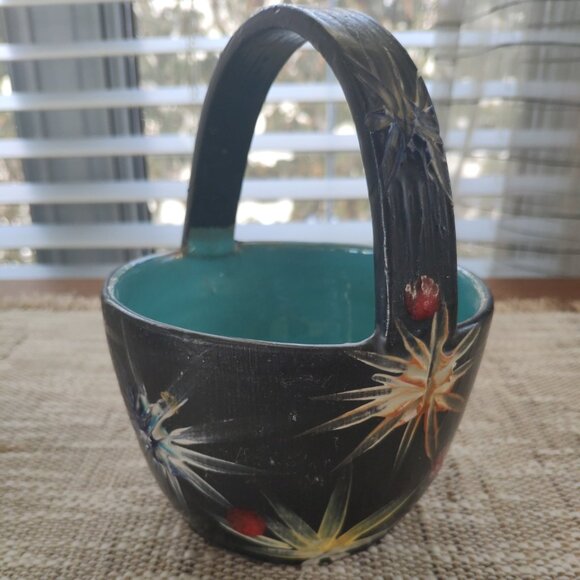 Italian Majolica Starburst Bowl Art Pottery, VTG Ceramic Basket Bowl signed 6" - Picture 11 of 13